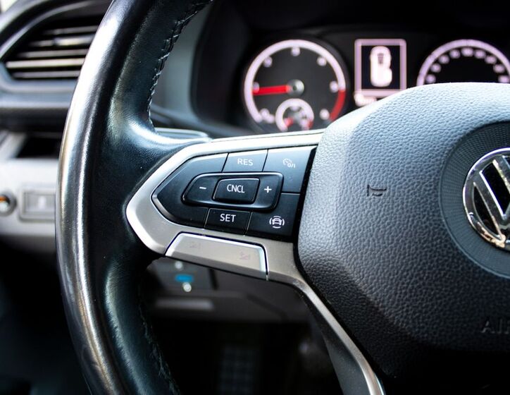 Volkswagen Transporter 13