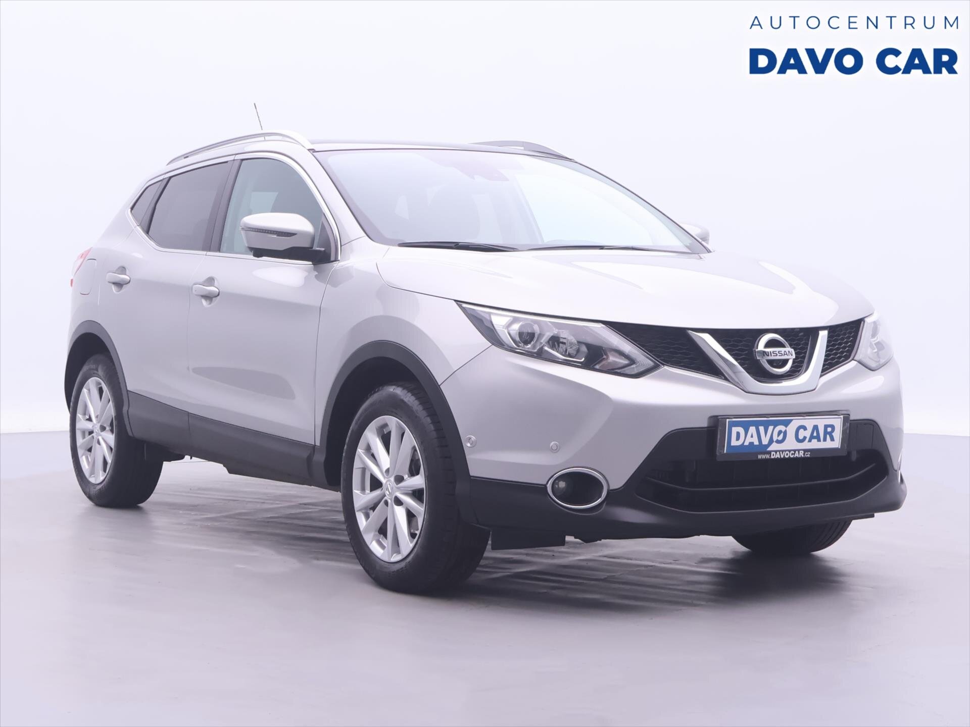 Nissan Qashqai SUV / Terénní 1,2 l 85 kw