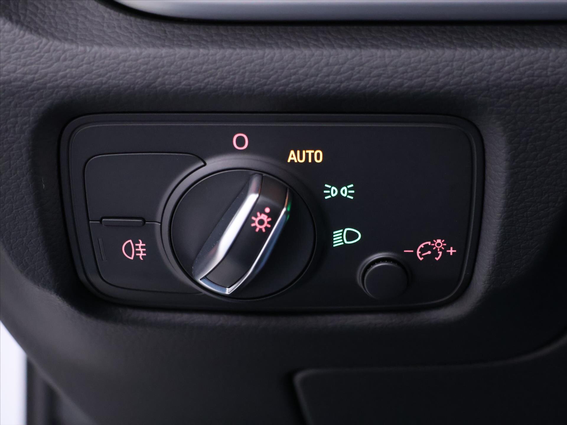 Audi S3 Hatchback 2,0 l 221 kw