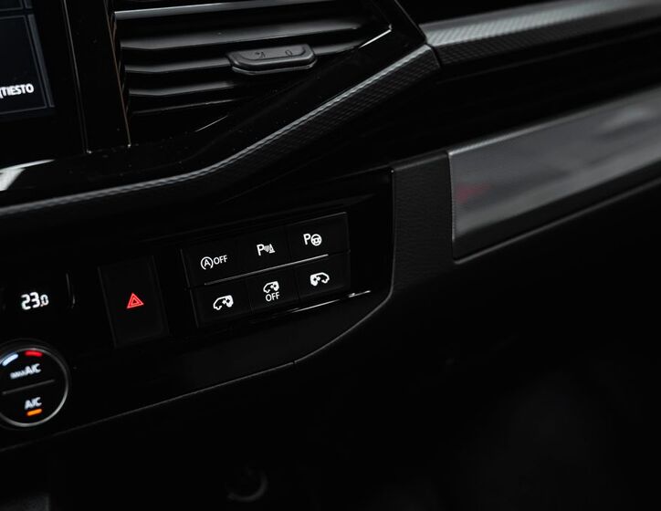 Volkswagen Transporter 16