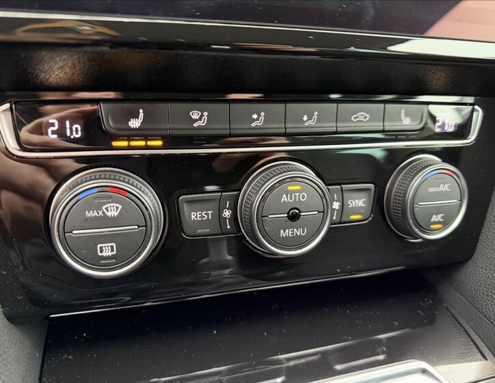 Volkswagen Passat 22