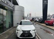 Lexus UX 300h SUV 2,0 l 146 kw