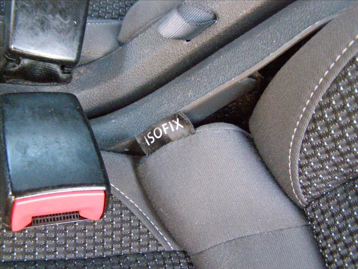 Volkswagen Touran MPV 1,2 l 77 kw