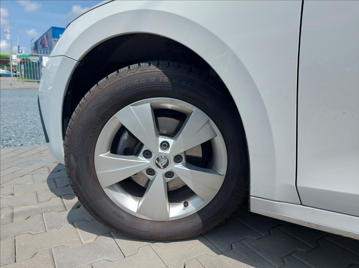 Škoda Octavia Sedan / Limuzína 2,0 l 85 kw