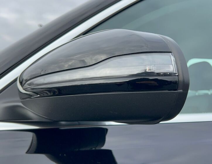 Mercedes-Benz GLB 23