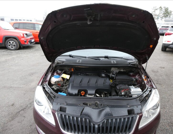 Škoda Fabia Hatchback 1,6 l 77 kw