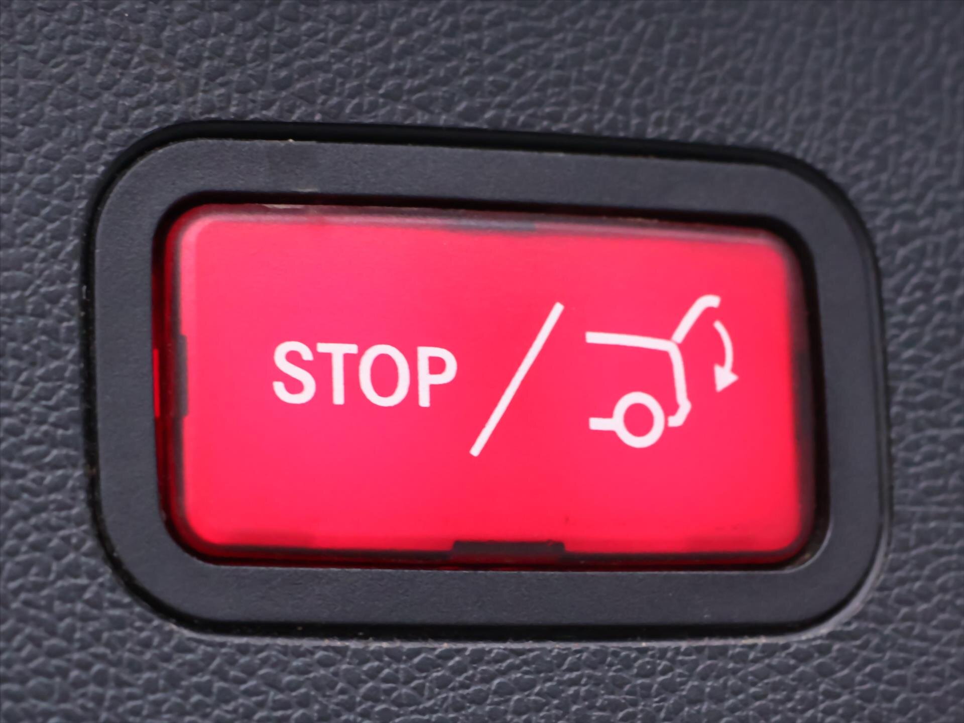 Mercedes-Benz Třídy E Kombi 3,0 l 195 kw