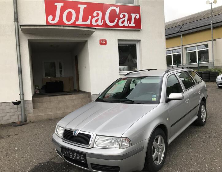 Škoda Octavia 1