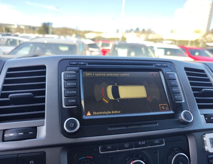 Volkswagen Multivan VAN / Minibus 2,0 l 103 kw