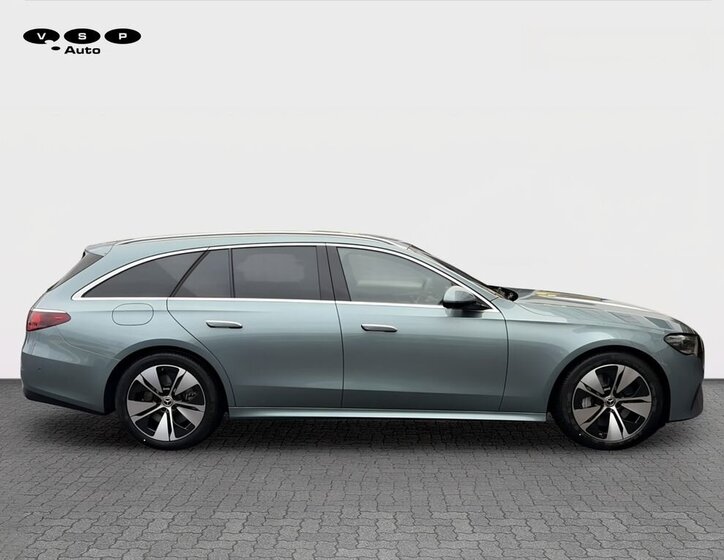 Mercedes-Benz Třídy E 6