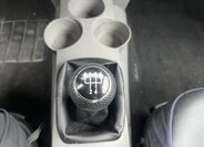 Volkswagen New Beetle Hatchback 1,6 l 74 kw