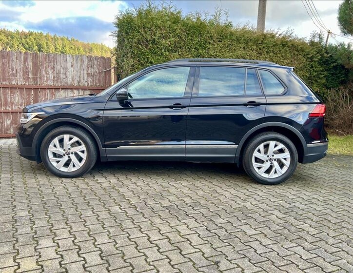 Volkswagen Tiguan SUV / Terénní 1,5 l 110 kw