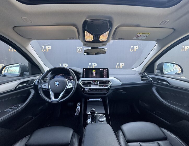 BMW X4 SUV / Terénní 2,0 l 140 kw