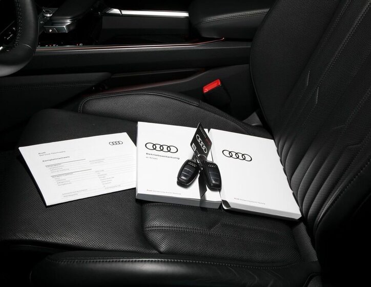 Audi e-tron SUV / Terénní 0,0 300 kw