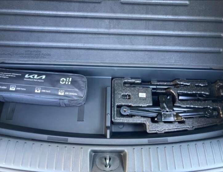 KIA Sorento SUV / Terénní 2,2 l 142 kw