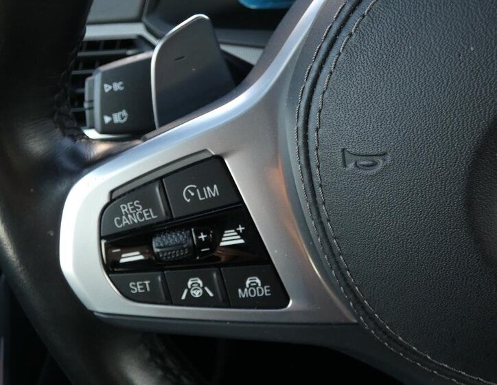 BMW X5 SUV / Terénní 3,0 l 195 kw