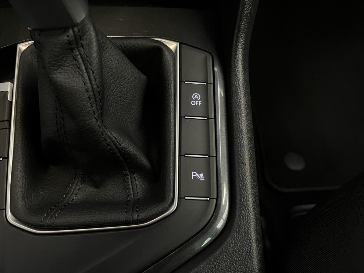 Volkswagen Tiguan SUV / Terénní 1,5 l 110 kw