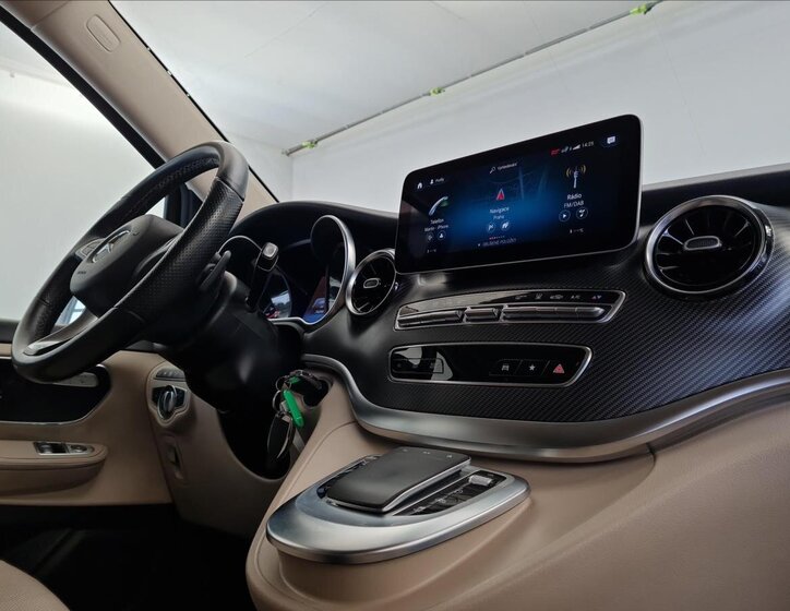 Mercedes-Benz Třídy V MPV 2,0 l 174 kw