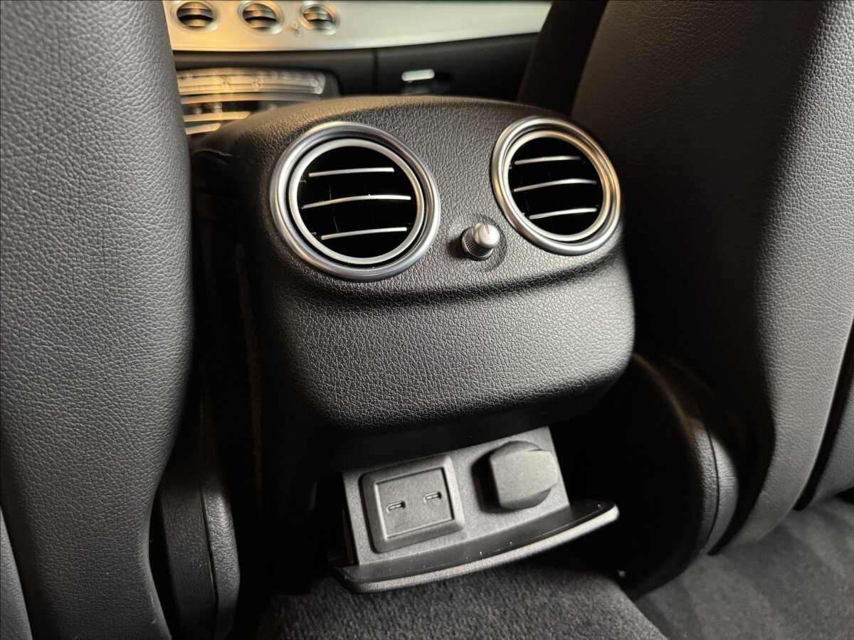 Mercedes-Benz Třídy E Kombi 2,0 l 225 kw