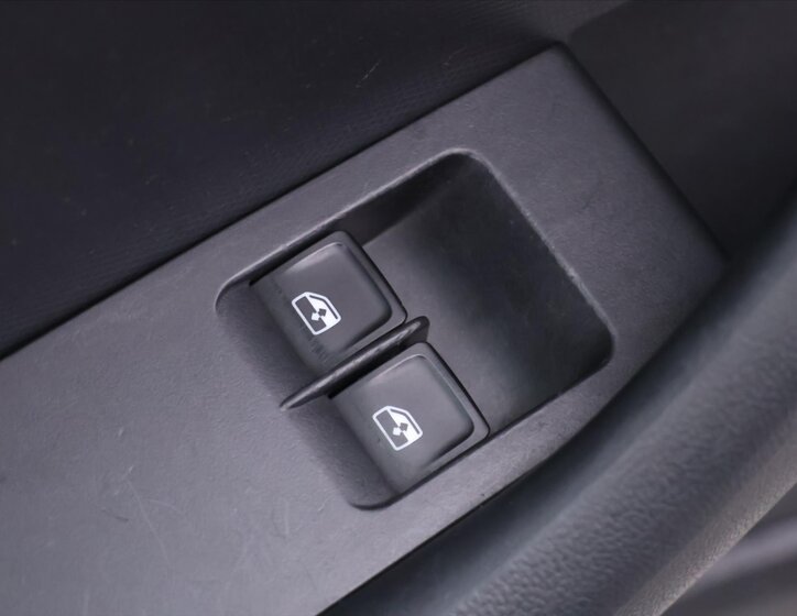 Škoda Rapid Liftback 1,4 l 66 kw