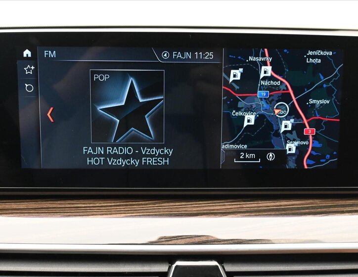 BMW Řada 5 Kombi 3,0 l 195 kw