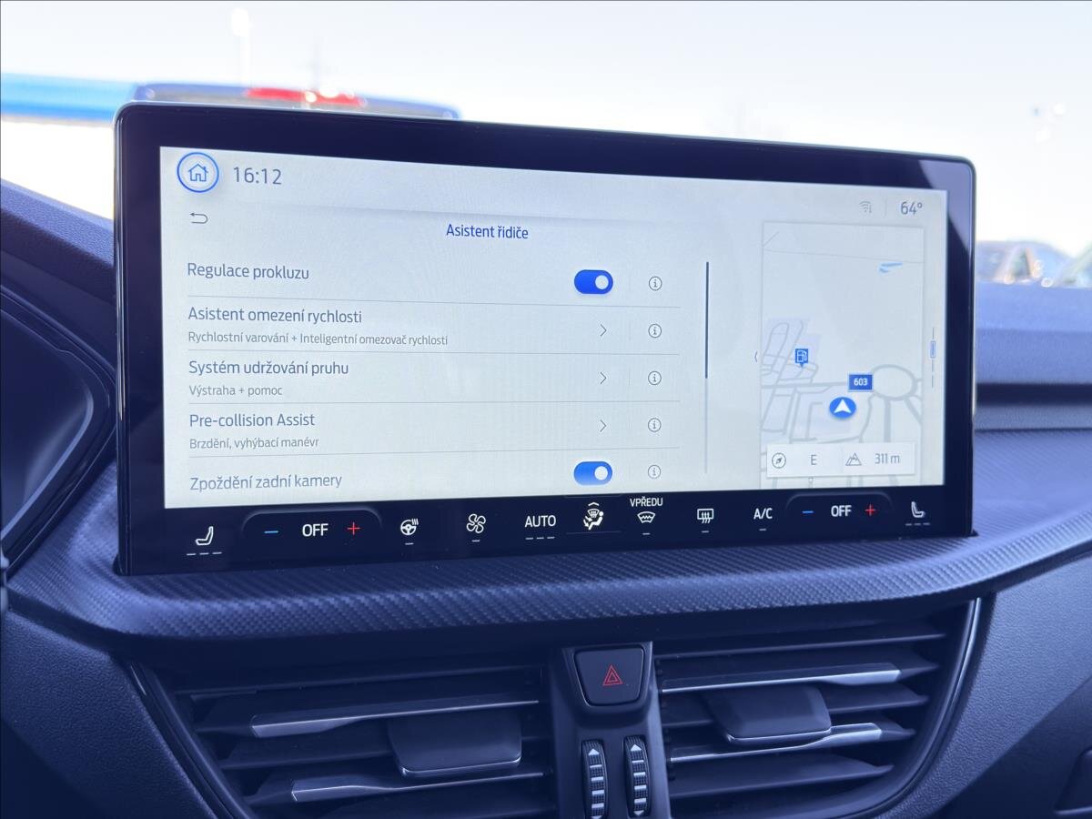 Ford Kuga SUV / Terénní 1,5 l 137 kw