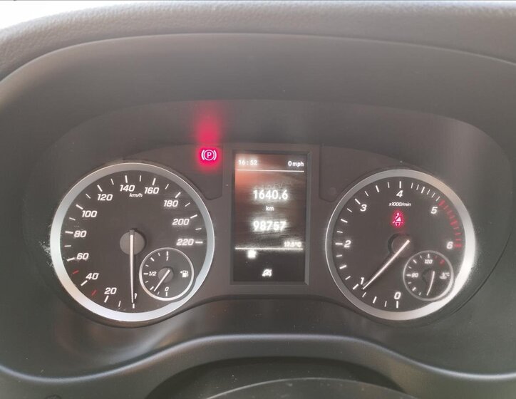 Mercedes-Benz Vito MPV 1,8 l 100 kw