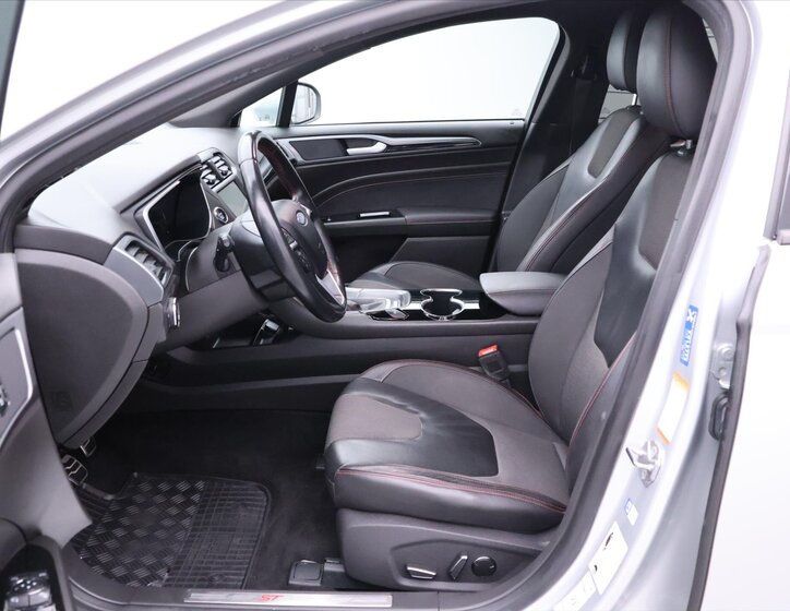 Ford Mondeo Kombi 2,0 l 132 kw