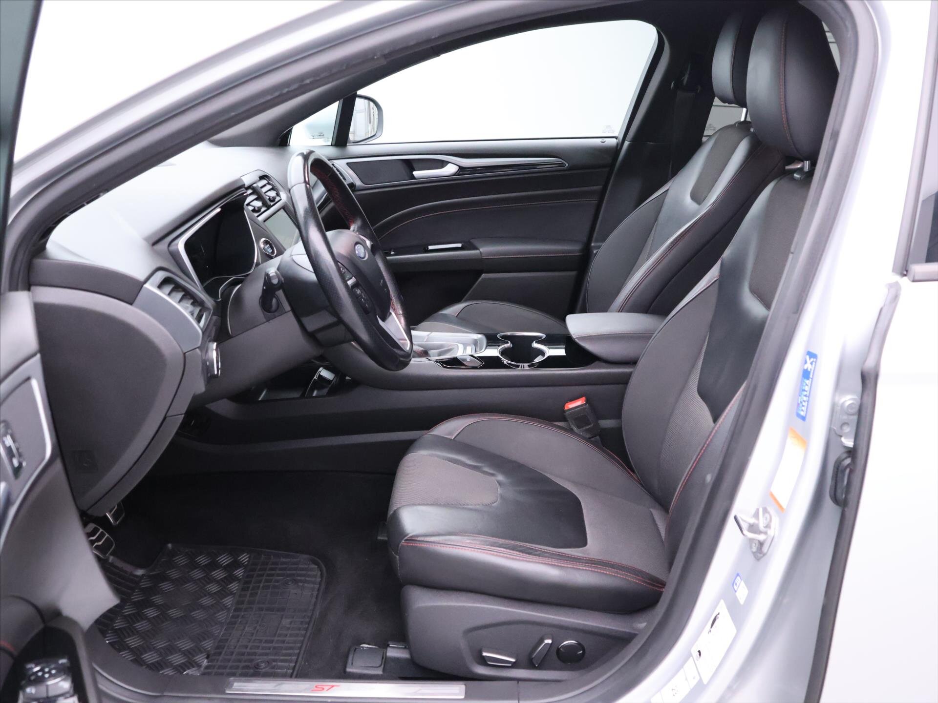 Ford Mondeo Kombi 2,0 l 132 kw