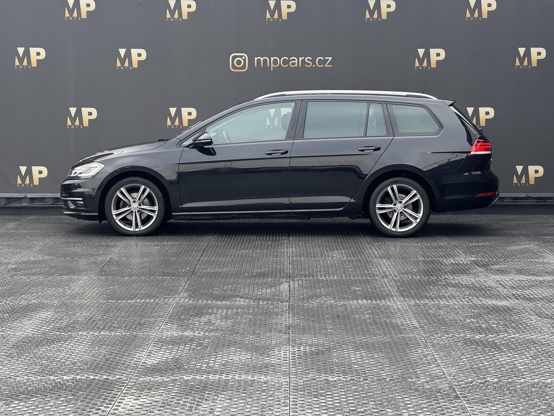 Volkswagen Golf Kombi 1,6 l 85 kw