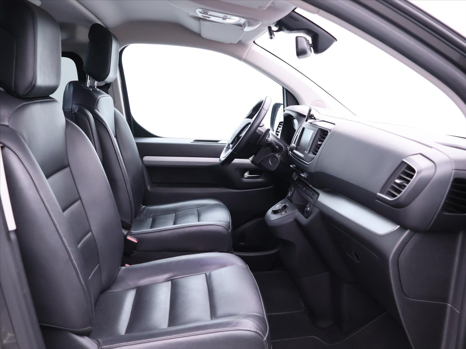 Citroën SpaceTourer Kombi 2,0 l 130 kw