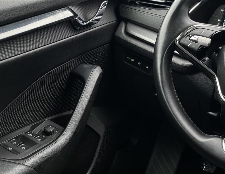 Škoda Octavia Kombi 2,0 l 85 kw