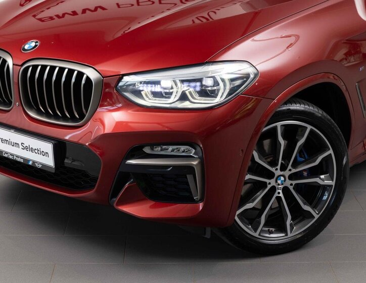 BMW X4 SUV / Terénní 3,0 l 240 kw