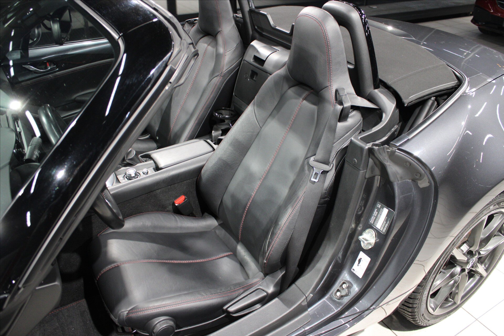 Mazda MX-5 Kabriolet 2,0 l 118 kw