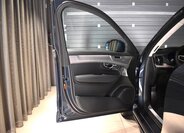 Volvo XC90 SUV / Terénní 2,0 l 335 kw