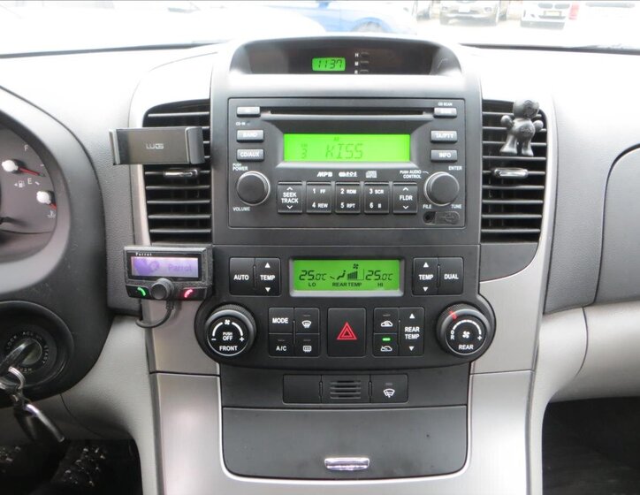 KIA Carnival MPV 2,9 l 136 kw