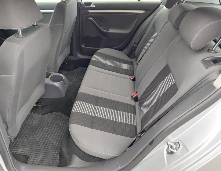 Volkswagen Golf Hatchback 1,4 l 59 kw