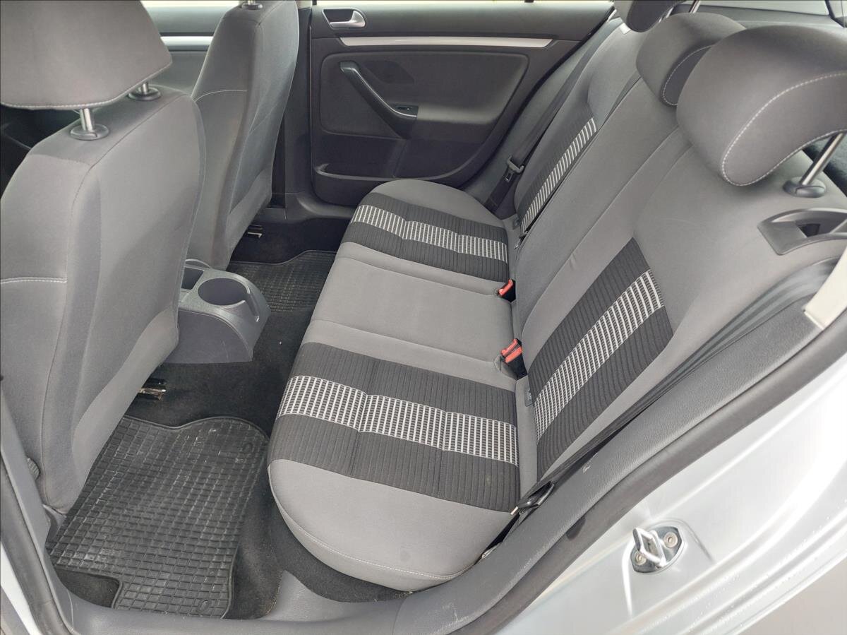 Volkswagen Golf Hatchback 1,4 l 59 kw