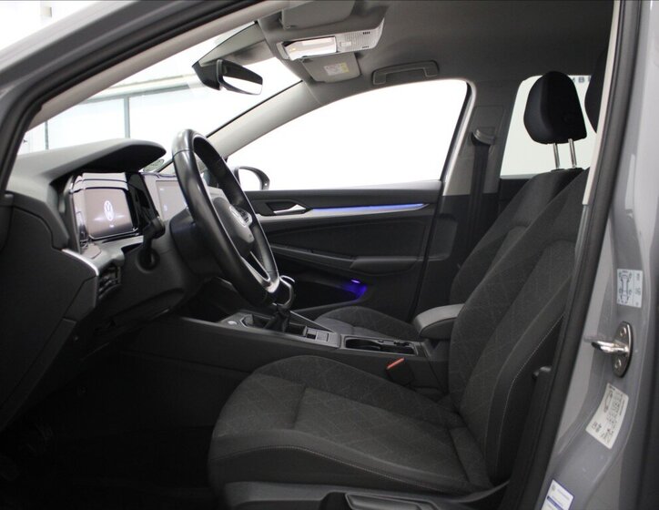 Volkswagen Golf Kombi 1,5 l 96 kw