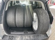 Ford Kuga SUV / Terénní 1,5 l 110 kw