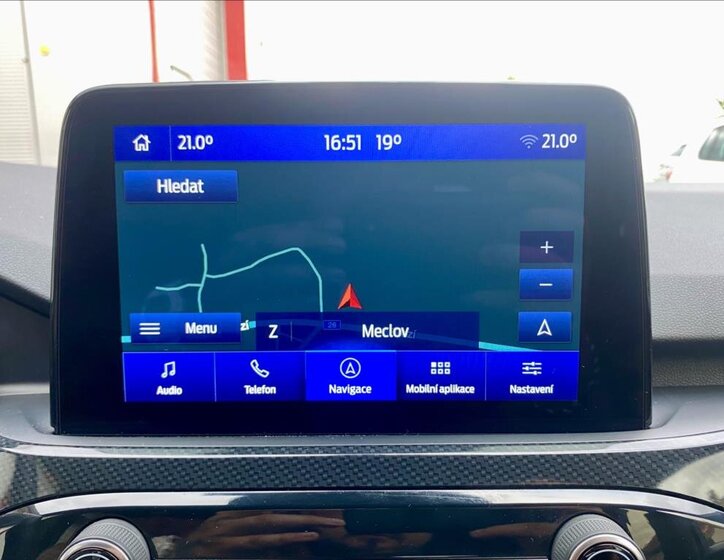 Ford Kuga SUV / Terénní 2,0 l 110 kw