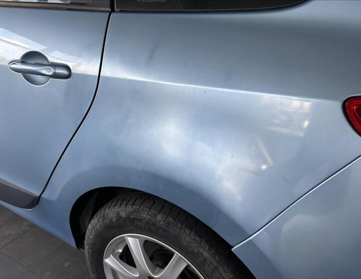 Renault Grand Scénic 9