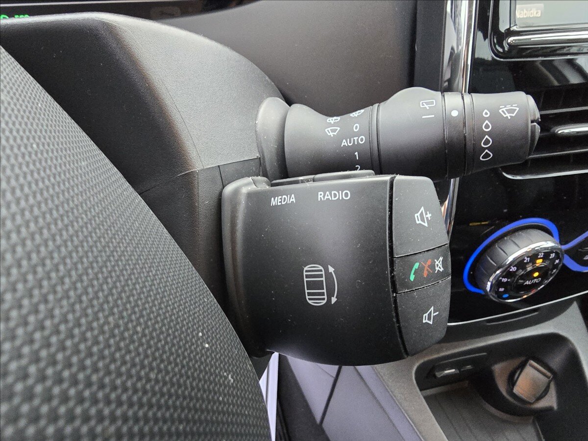 Renault ZOE Hatchback 0,0 80 kw