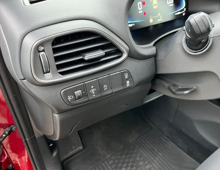 Hyundai i30 Kombi 1,5 l 70 kw