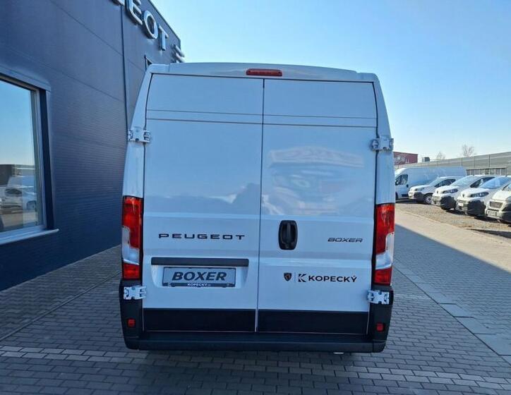 Peugeot Boxer 4