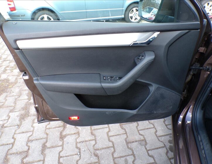 Škoda Octavia Kombi 2,0 l 110 kw