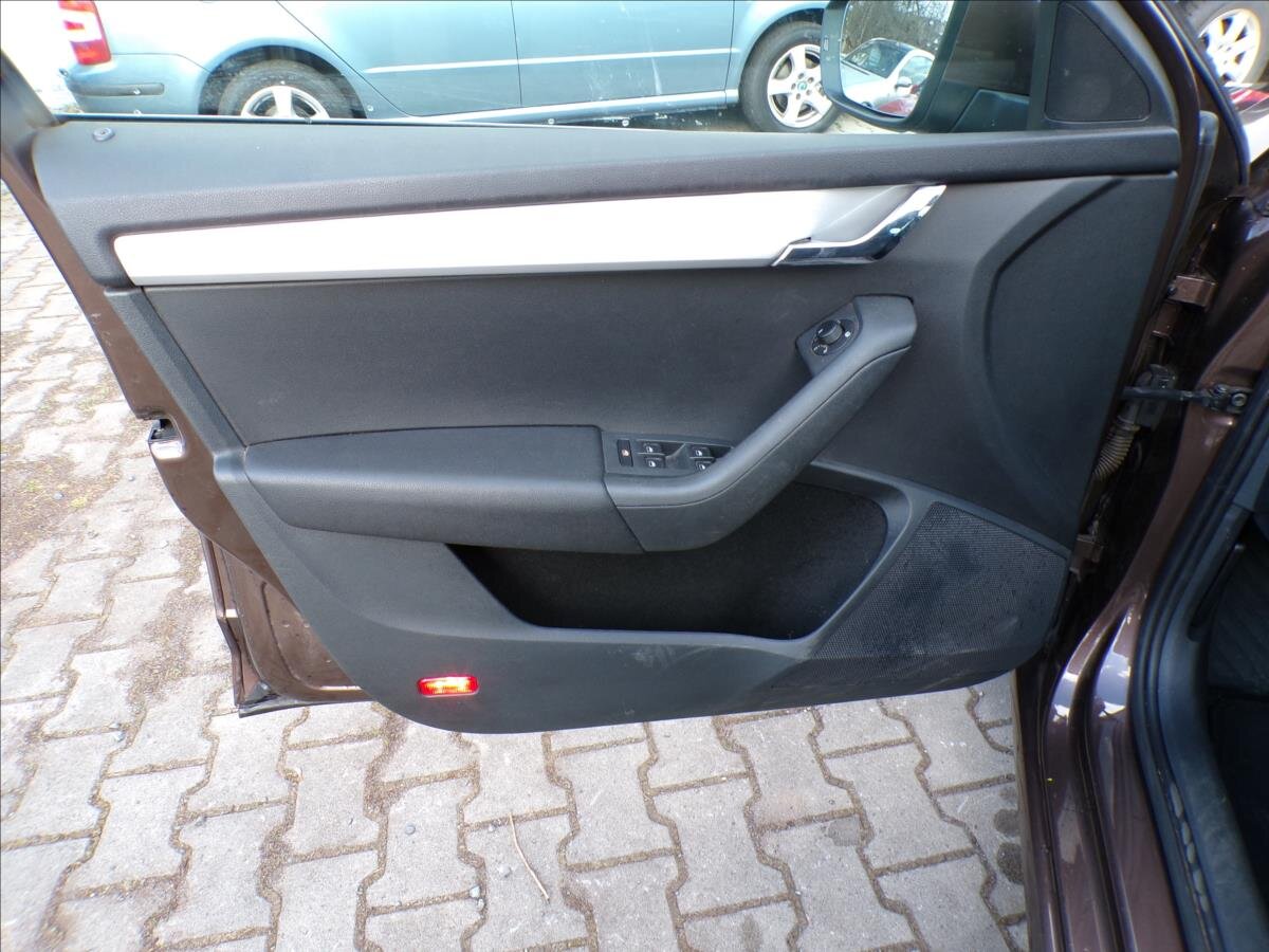 Škoda Octavia Kombi 2,0 l 110 kw