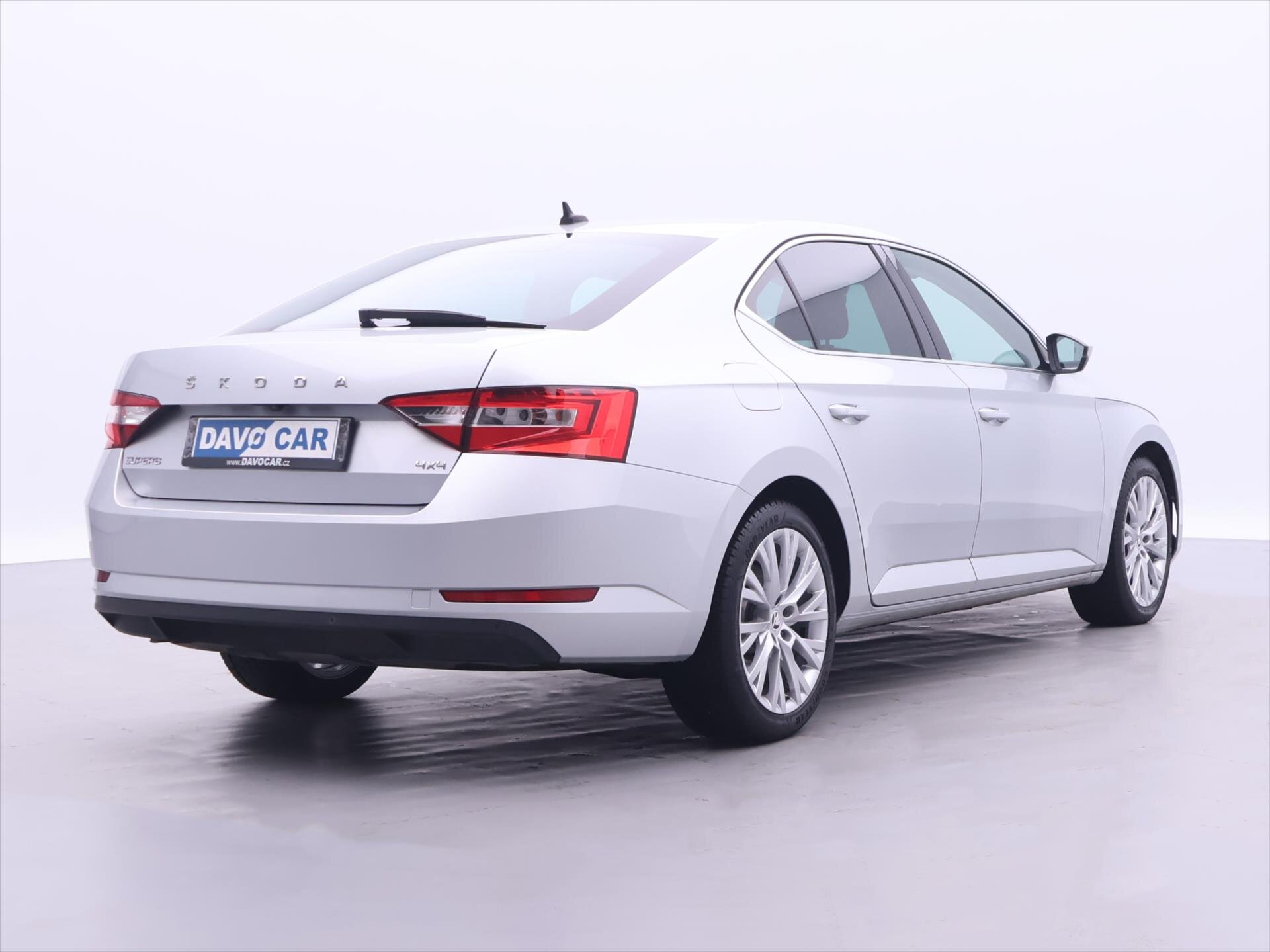 Škoda Superb Liftback 2,0 l 147 kw