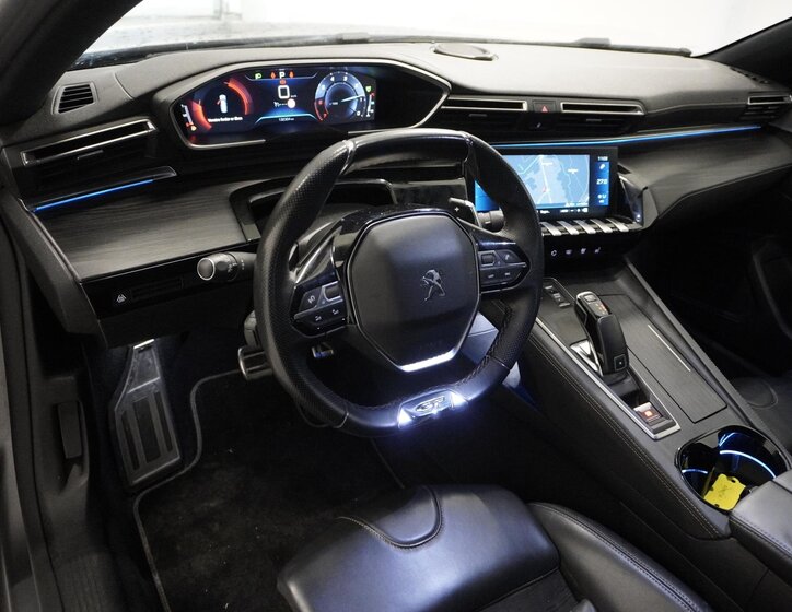 Peugeot 508 Liftback 1,6 l 165 kw