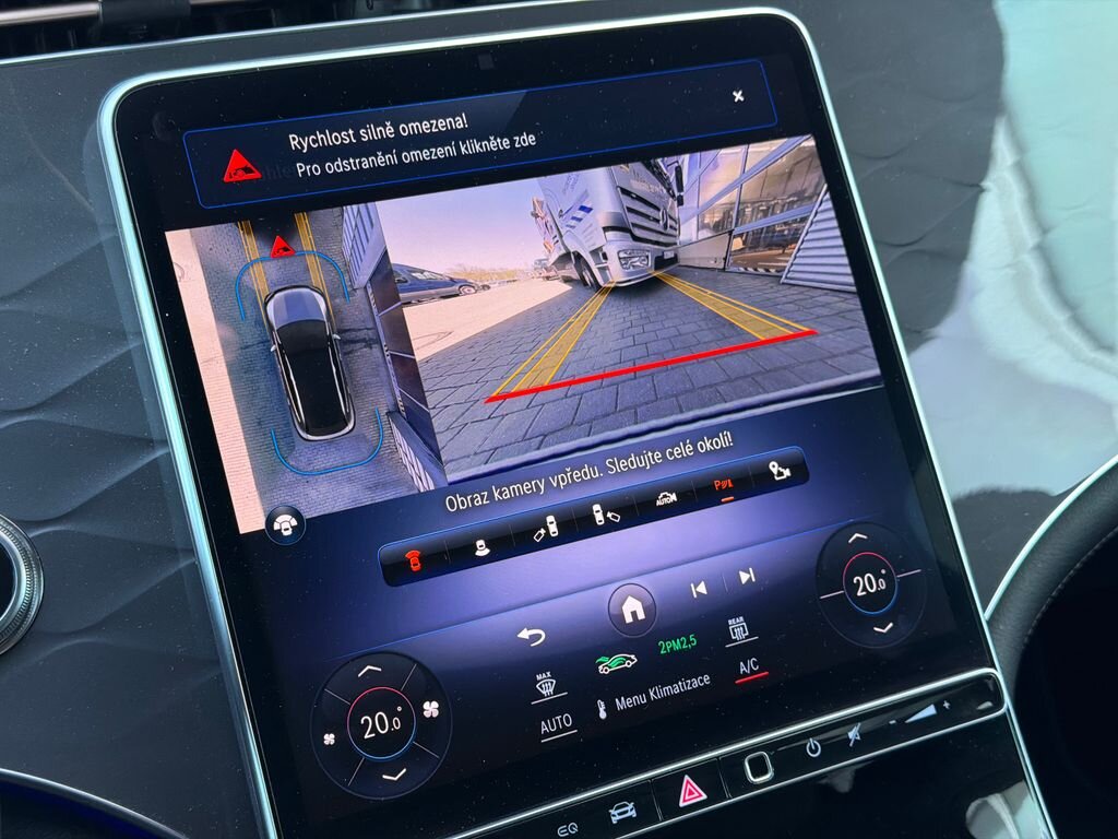 Mercedes-Benz EQE SUV / Terénní 0,0 215 kw